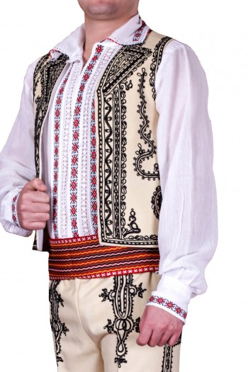 Costum popular autentic Gorj
